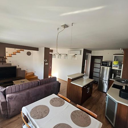 Apartament Na Rynku Ślesin Zewnętrze zdjęcie
