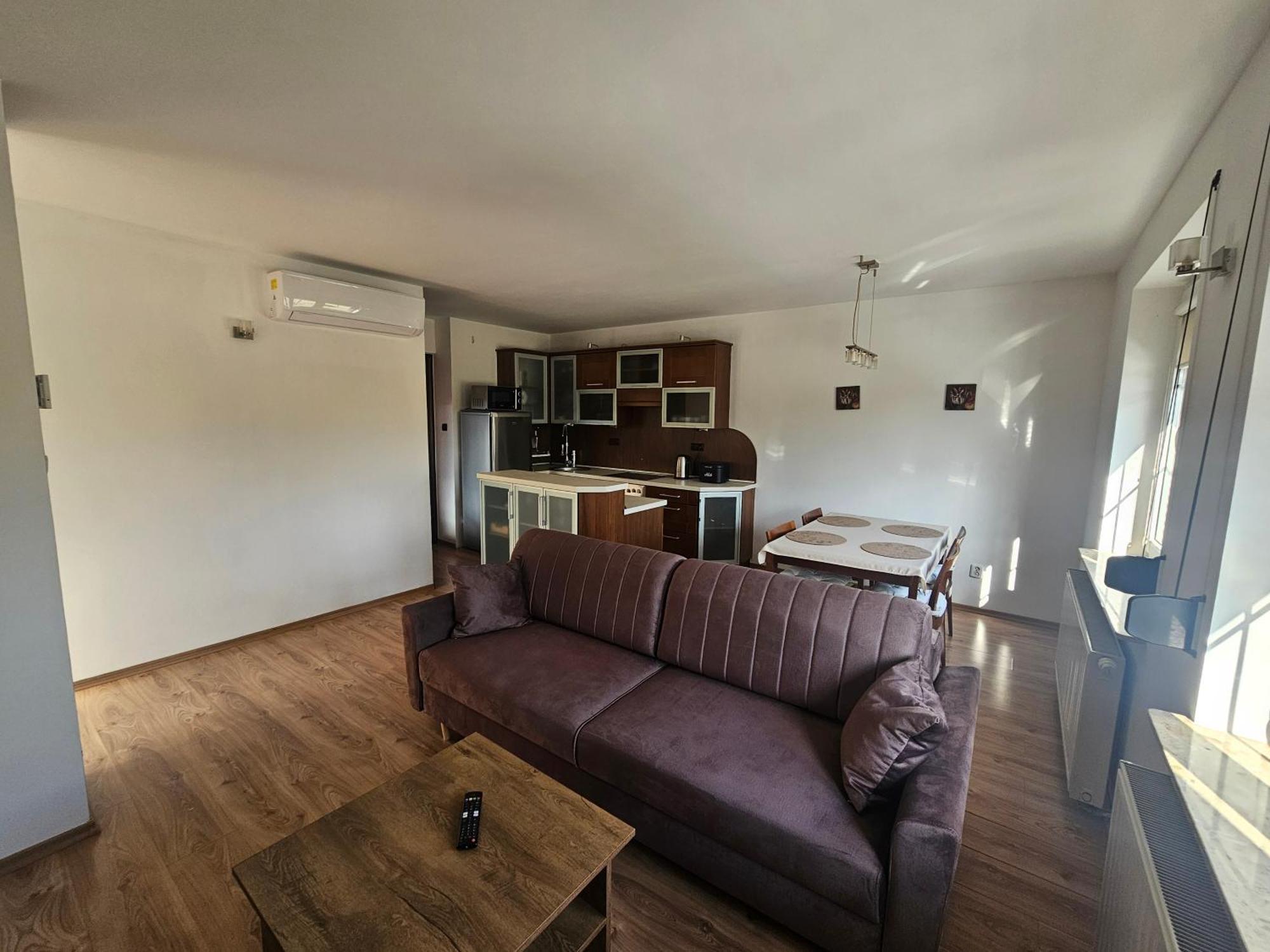 Apartament Na Rynku Ślesin Zewnętrze zdjęcie